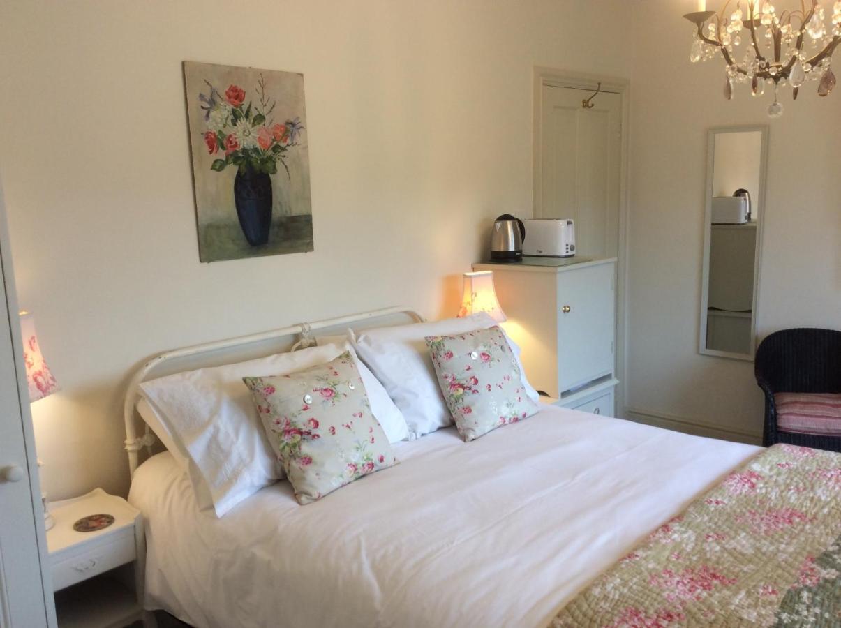 Bed and Breakfast Baytree House Вэллс Экстерьер фото